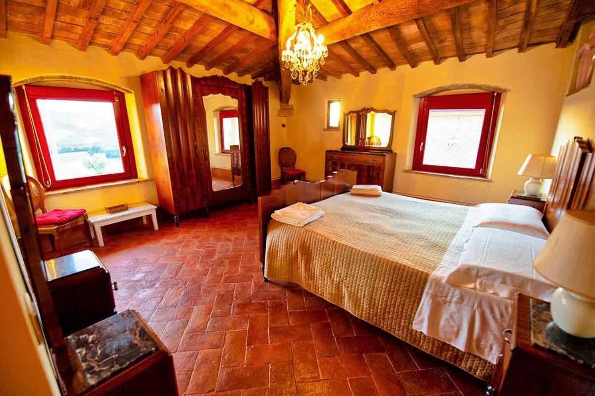 Podere Calvaiola Монтекатини-Валь-ди-Чечина Экстерьер фото