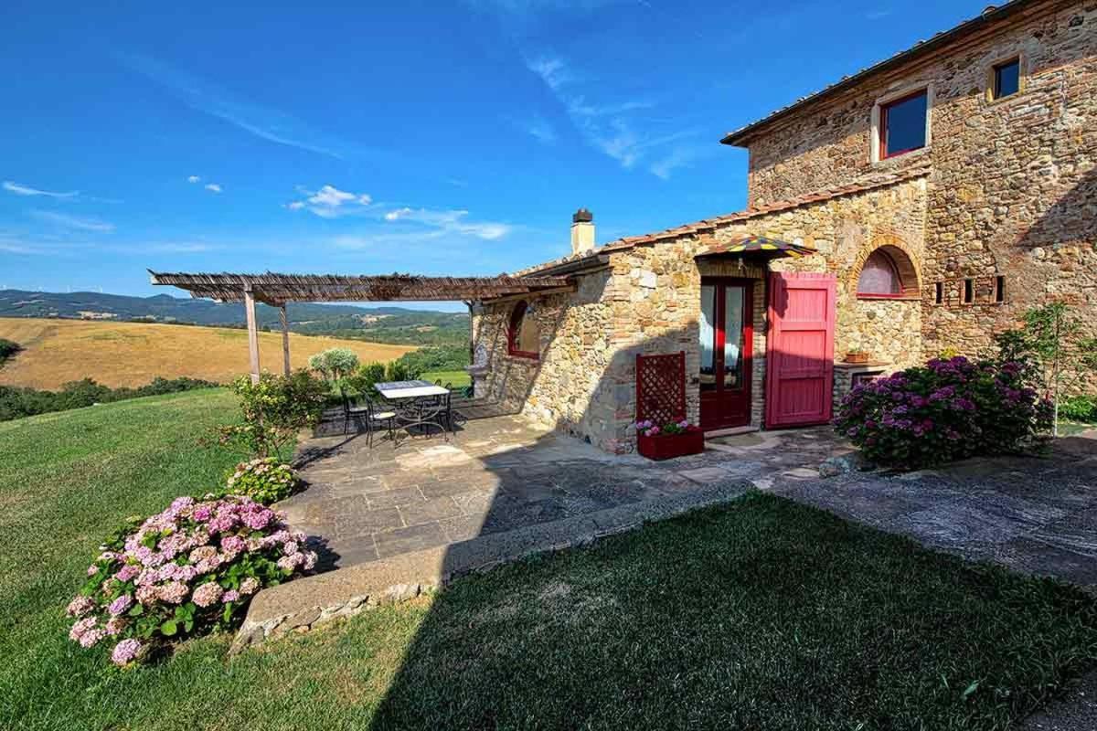 Podere Calvaiola Монтекатини-Валь-ди-Чечина Экстерьер фото